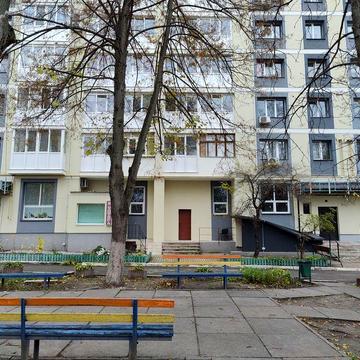 Продам 2к квартиру с самому центрі біля Школи та Новуса