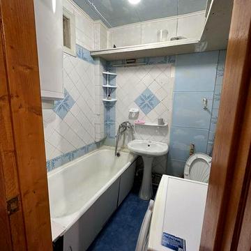 Здається 1 кімн кв на довготривалий термін