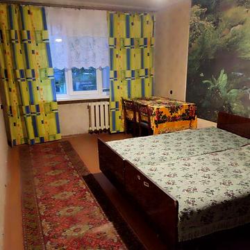 Долгосрочная аренда трёхкомнатной квартиры.