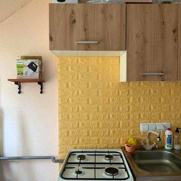 Продам двухуровневую квартиру,  Святопетровское, ул. Прорезная 16.