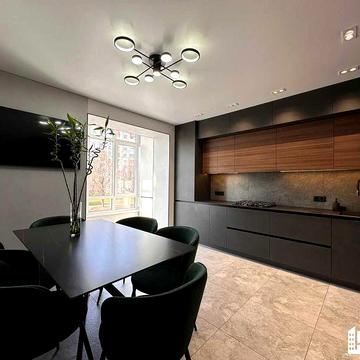 2к квартира, укомплектована, здана, газове опалення!