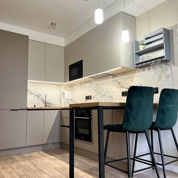 Дегтярівська вул., 25-Е