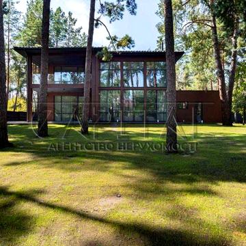 Сучасний будинок у Плютах, 350 м², 18 соток, гараж, преміум ремонт