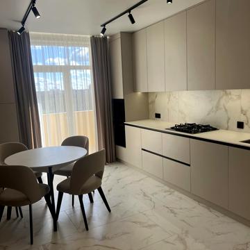 Тернопільська вул., 46