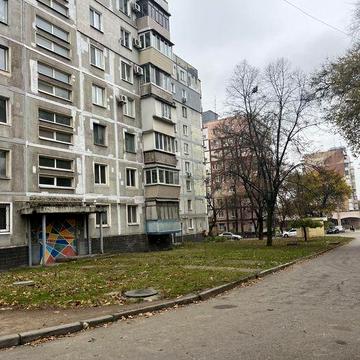 Продаж 2 кімнатноі квартири 3/9 вул.Історична