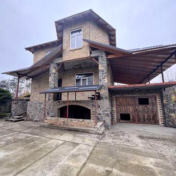 Продаж цегляного будинку всього за 85000$ !