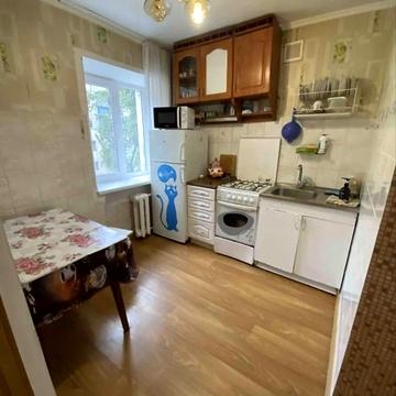 Олександрійська вул., 1