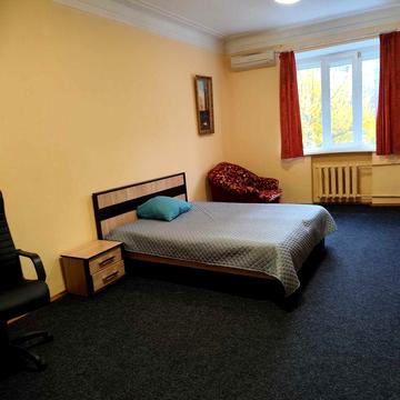 2 кімнатна квартира Шевченківському районі вул.Загорівська.Без комісії