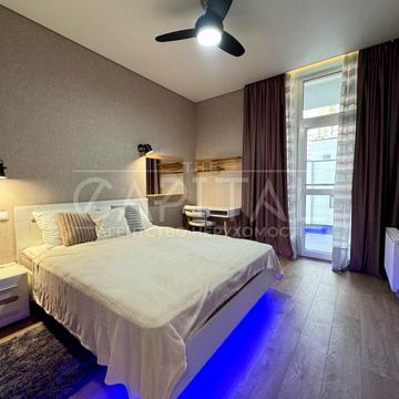 Микільсько-Слобідська вул., 13