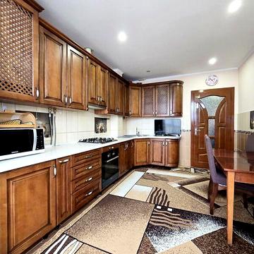 Довгострокова оренда 2к Квартира Володимира Великого (Герцена) вулиця