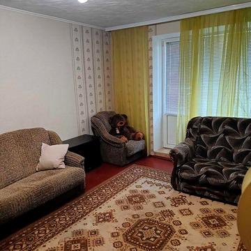 Сдам 1 ком.кв.на Таврическом по ул.49 Гвардейской дивизии.