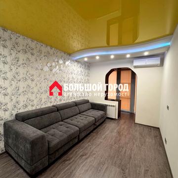 Володимира Українця вул., 47