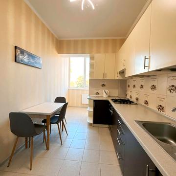 Тищенка вул., 21-В