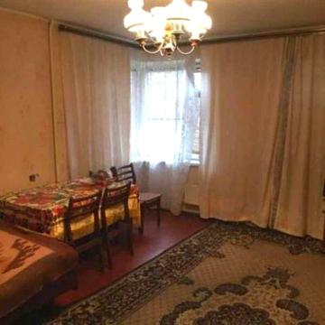 Продам 1 к. із. квартиру метро Левада 15 хв. пішки