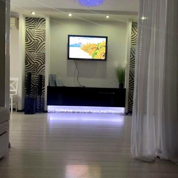 Ньютона вул., 115/1