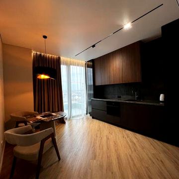 Здається квартира паркленд з великою панорамною терасою