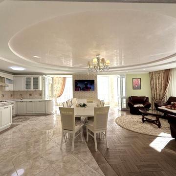 Велика 3к-Квартира з Авторським ремонтом у Калиновій Слободі. ЖК калинова слобода