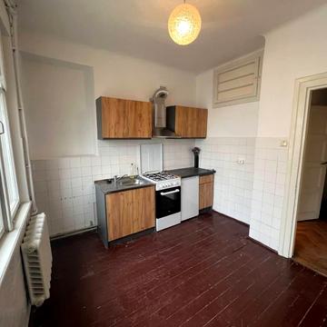 Незалежності вул., 121