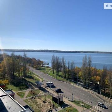 Продаж 3к Квартира Лазурна вулиця