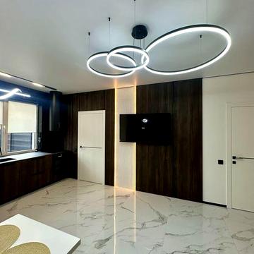 Продам сучасний таунхаус з ремонтом, район Spase