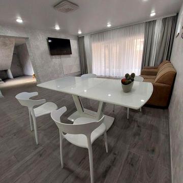 ВЛАСНИК.Термiновий продаж