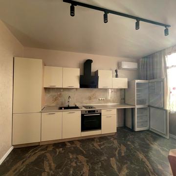 Свободи просп., 5а