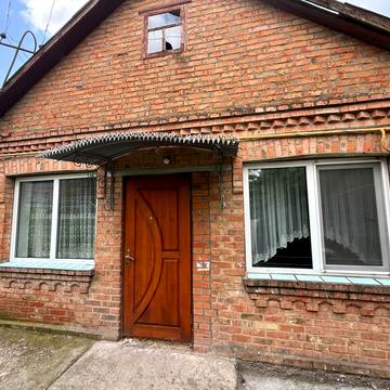 Привокзальна вул. (Героїв Сталінграду), 122