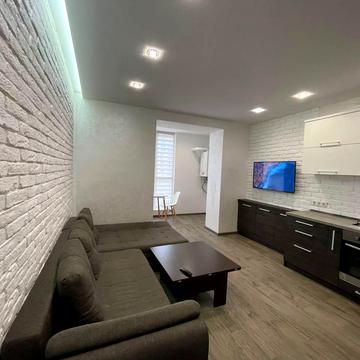 Високовольтна вул., 14 А