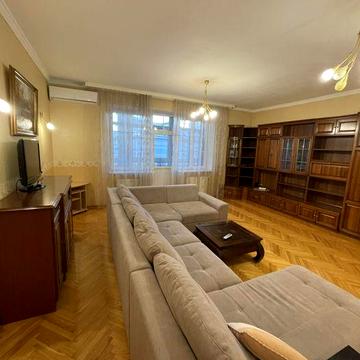 Бехтеревський Провулок 14 Оренда 5к Квартири Центр Паркомісце