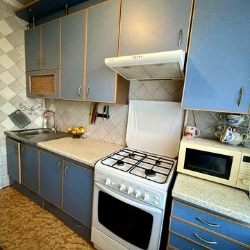 Продам 2-кімнатну квартиру на Леваневського!