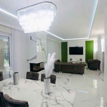 Будинок в найкращій локації Бучі