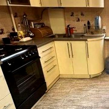 Дом.Херсон.Мебель,быт.техника,гараж.