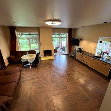 Новий котедж під Київом зі своїм лісом .100% Готовність і автономність