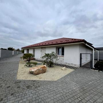 Поштова вул.