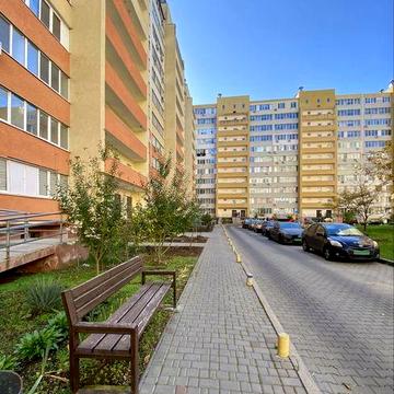 Продам 2 комн. квартиру в новом доме на ул. Ак.Сахарова