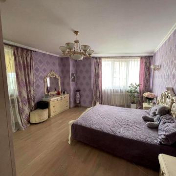 Продаи свою 3 кімн. квартиру з євроремонтом на Петлюри 11 г ЖК Оваціо