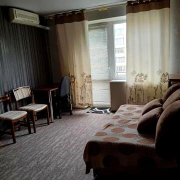 Лесі Українки бульв., 19