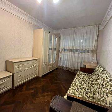 Академіка Філатова вул., 45