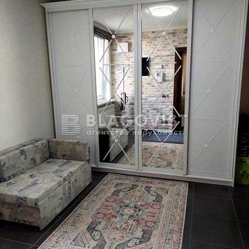 2-к - Руденка, 14-ж - ЦЕГЛА 2008 р - 13 поверх з 18-ти - Ремонт