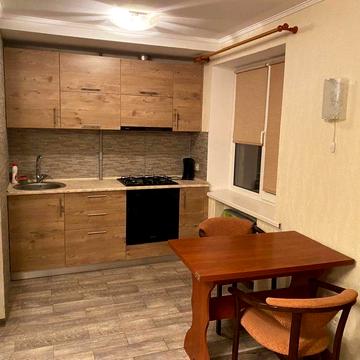 Продам 1-кімн квартиру, ж/м Тополь-2 в затишному місці м. Дніпра