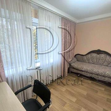 Продаж 1 кімн. квартири за адресою Семї Іздиковских 37 А