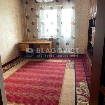 3-к - пр-т Корольова Академіка, 8 - будинок 1980 р - 3-й поверх з 9-ти