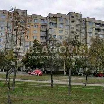 3-к - пр-т Корольова Академіка, 8 - будинок 1980 р - 3-й поверх з 9-ти