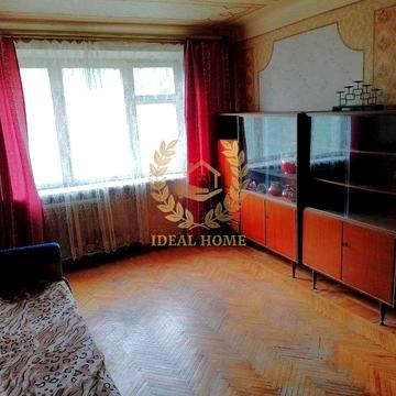 Продається велика, простора 3-кімнатна квартира в Києві