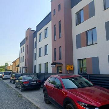 Продаж 3 кімнатної квартири Винники.Львів.Зданий та заселений будинок