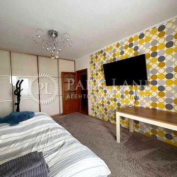 БЕЗ % Продаж 2к квартири вул. Драгоманова 8 Дарницький р-н