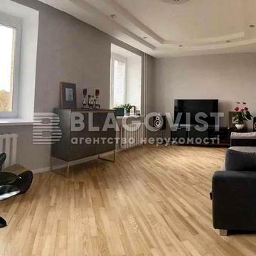 3-к Сімї Стешенків, 3, будинок 2001 р - 4 поверх з 13-ти - Євроремонт