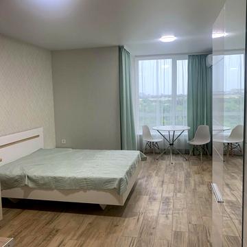 Кадетський Гай вул., 10