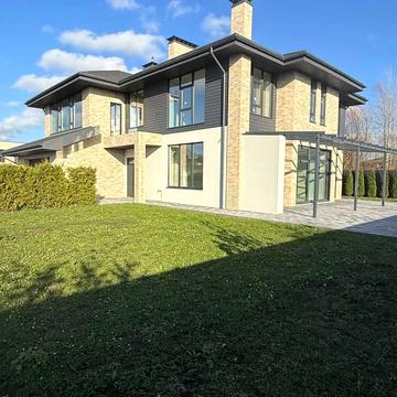 Виноградна вул.