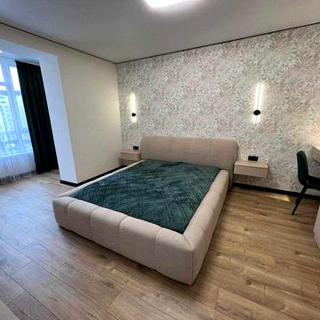 1к Озерна, Рауш 7/10, 42м2, дизайнерський ремонт!
